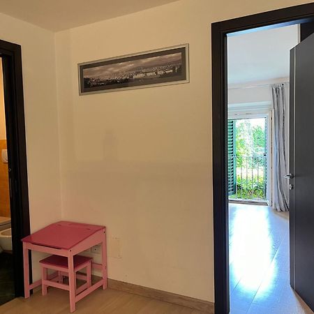 Exquisite 2Br Apartment Nearby Borgo San Frediano ฟลอเรนซ์ ภายนอก รูปภาพ